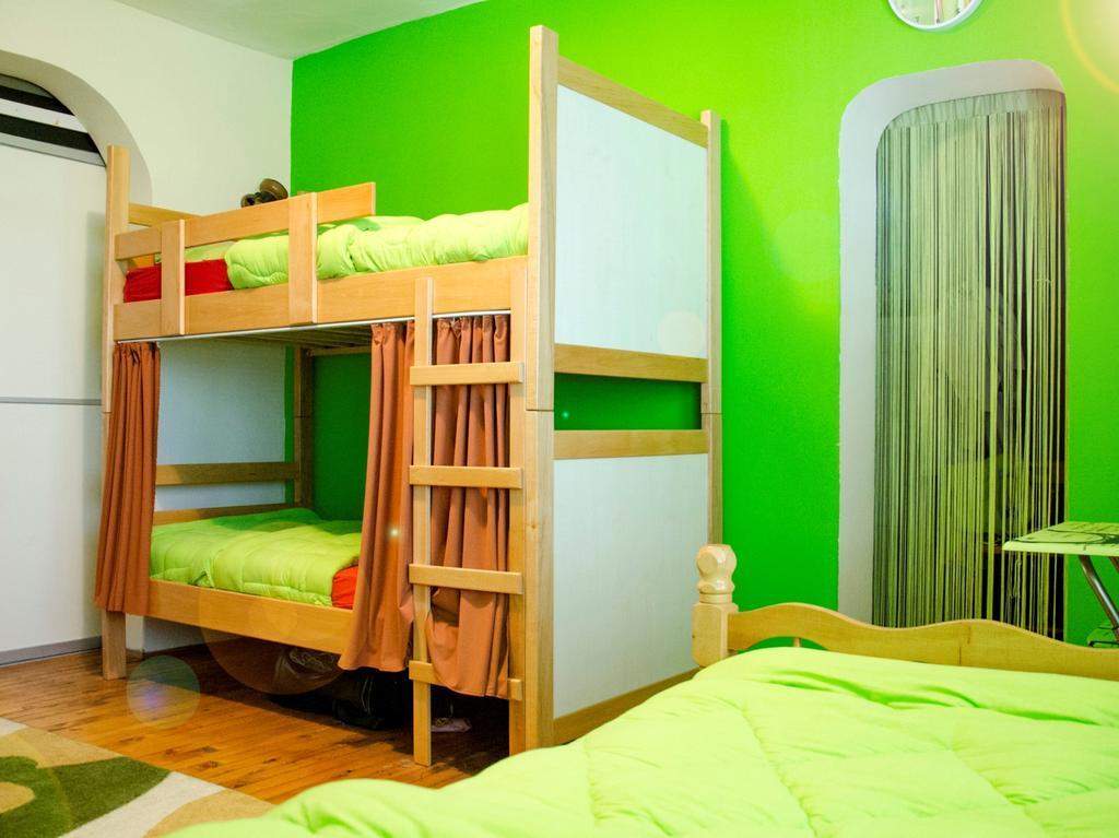 Hostel Kalonis Skopje Camera foto