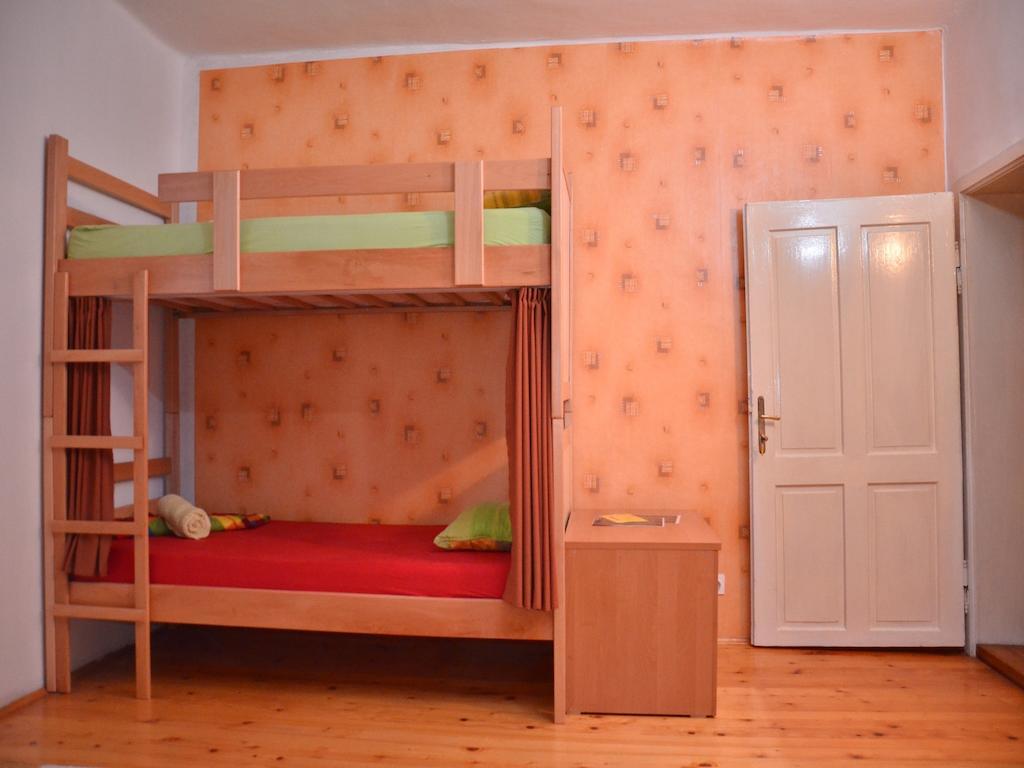 Hostel Kalonis Skopje Camera foto