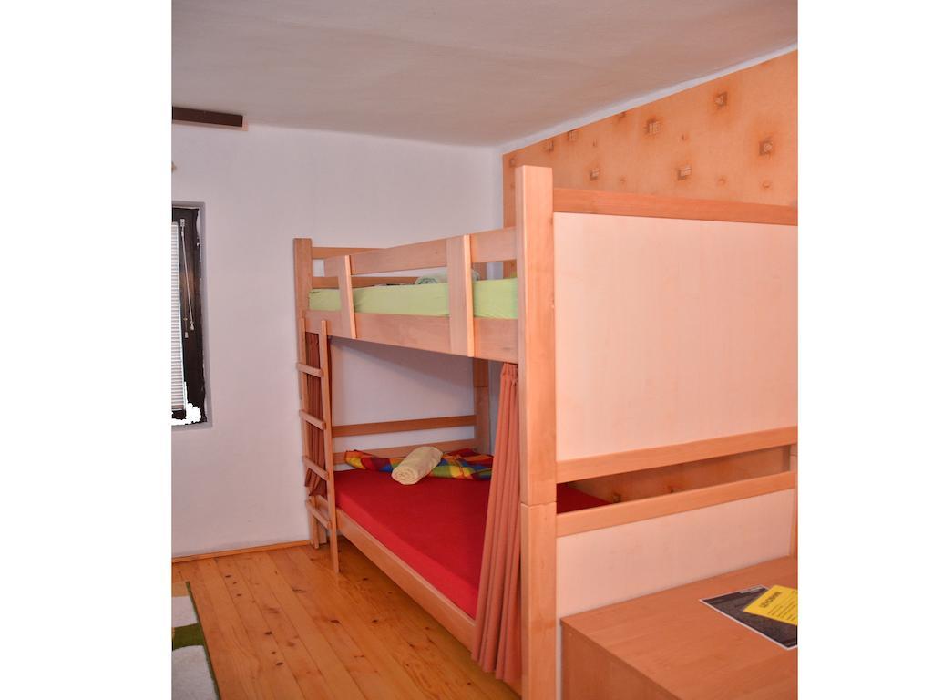 Hostel Kalonis Skopje Camera foto